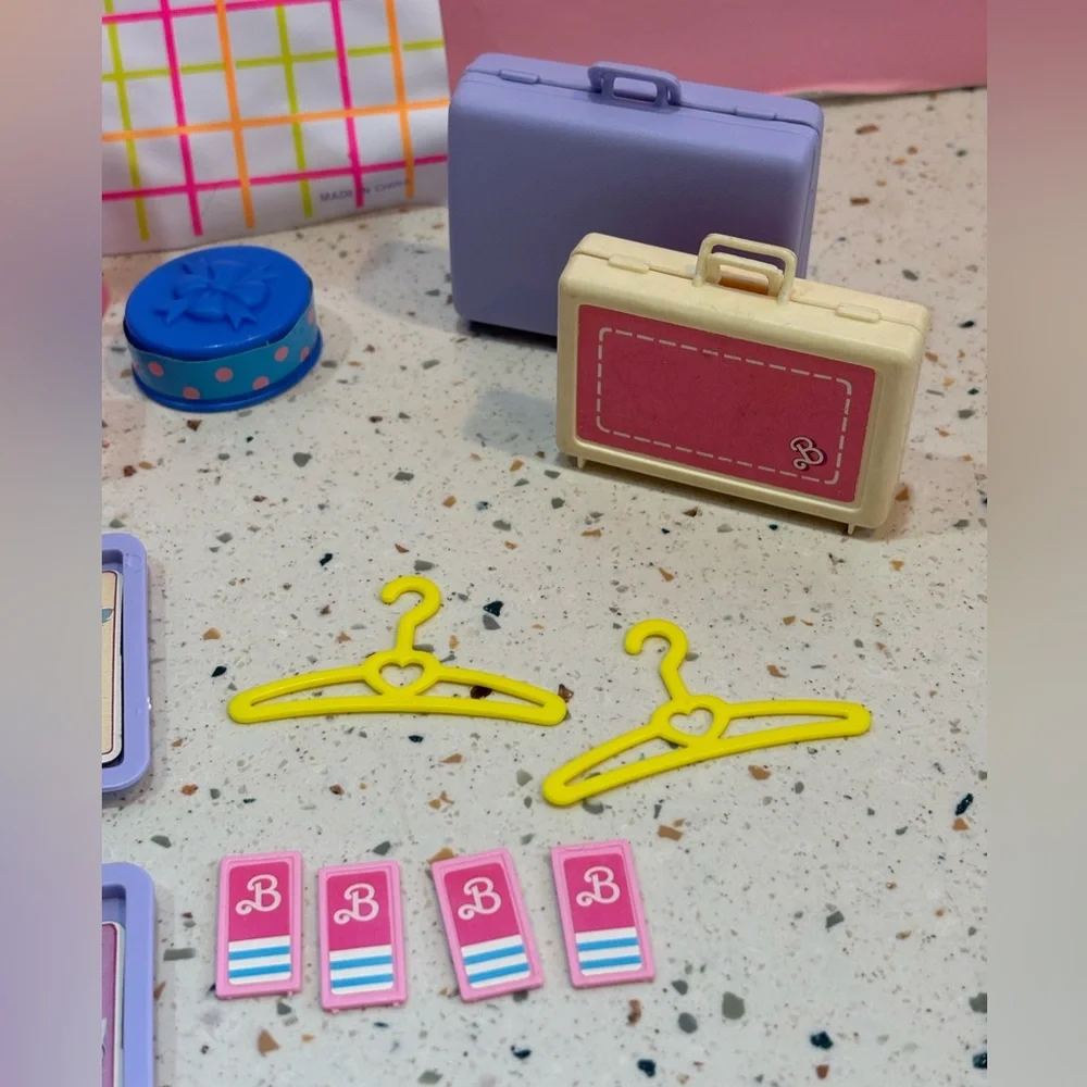 Vintage Barbie Airplane, Birthday‎ and Travel Accessories